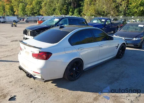 2015 BMW M3 z USA, uszkodzony, nr VIN WBS3C9C53FP805175
